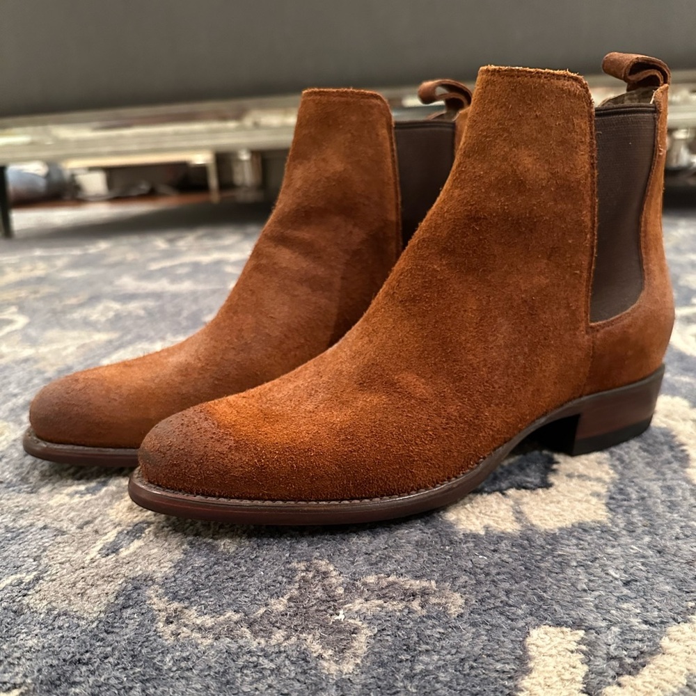 NWOT Tecovas Suede Chelsea Boot (the Chance); size 8D
